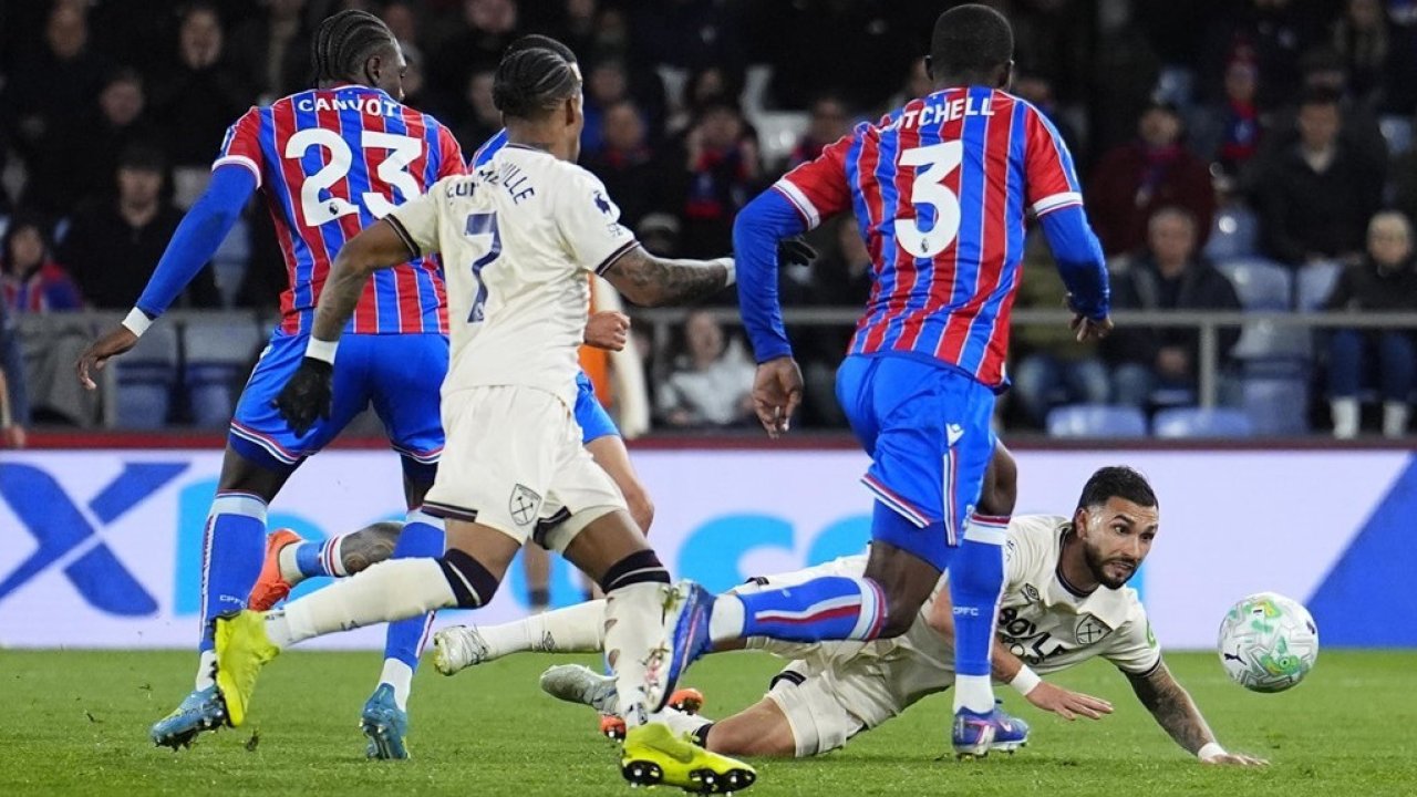 «Вулверхэмптон» вылетел из Премьер-лиги