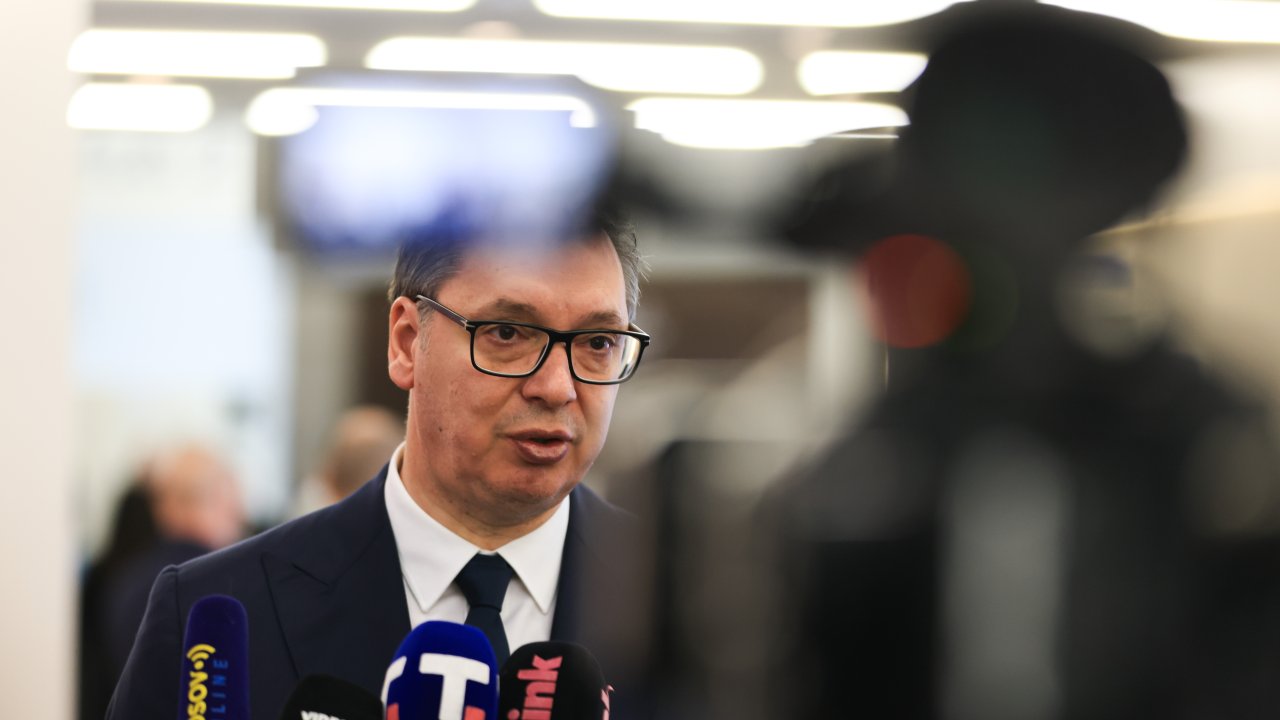 За неделю до выборов в Сербии нашли взрывчатку на газопроводе в Венгрию