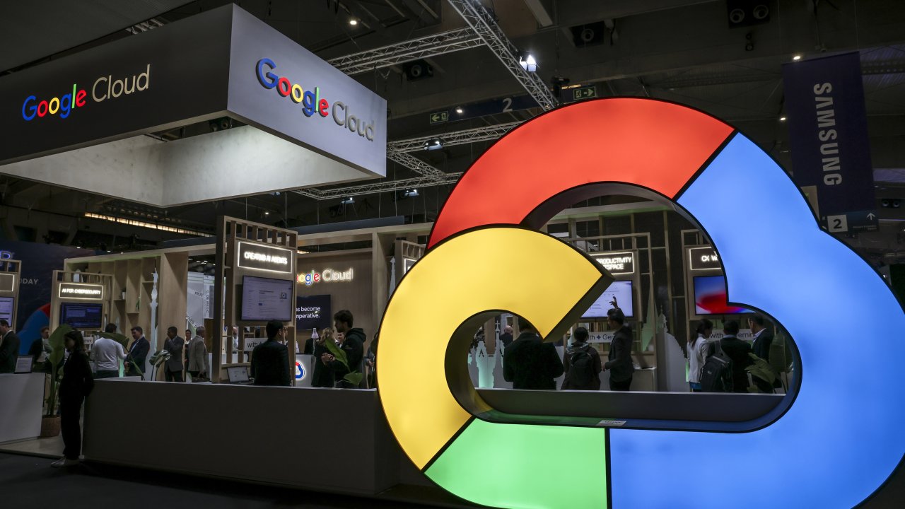 Google запускает новые чипы TPU и фонд в 750 миллионов долларов для ускорения развертывания искусственного интеллекта