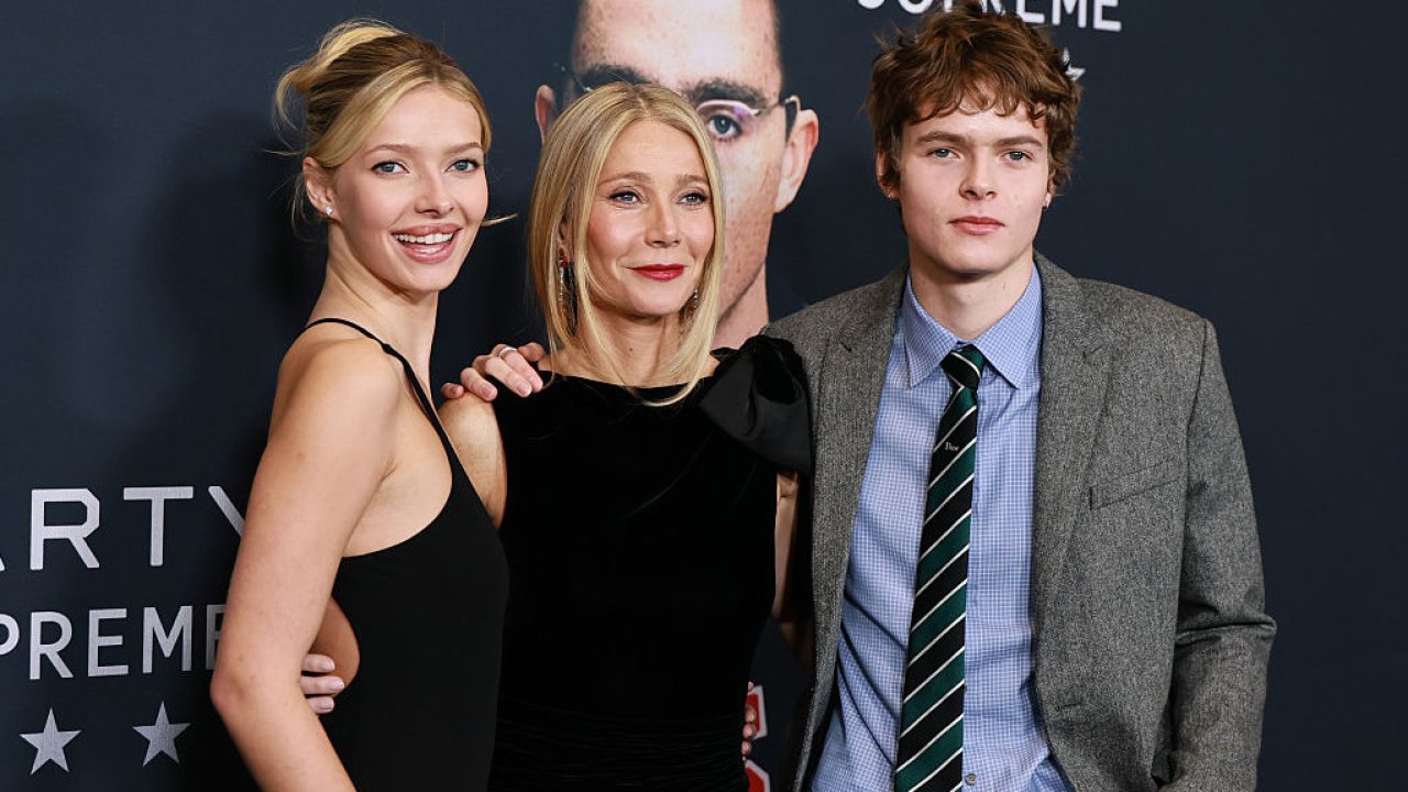 Эппл Мартин пошла по стопам мамы Гвинет Пэлтроу — стала режиссером